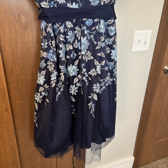 Eliza J Plus Size Embroidered Mesh Dress Navy Blue Floral 20W - Picture 13 of 16